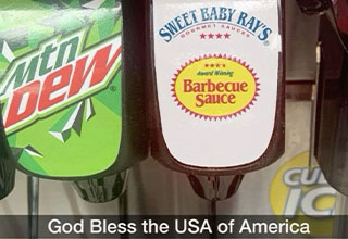 <p>Of all the experiences that define the American spirit — tipping over a Rascal scooter at Walmart, flushing a dead goldfish and shelling out thousands of dollars for a trip to the doctor — there's one that screams peak patriotism: Drinking Sweet Baby Ray's barbeque sauce straight from a soft drink soda fountain. And what better way to wash down the Founding Fathers' beverage than with the day's best Twitter posts?&nbsp;</p><p><br></p><p>From a shrimp actually frying rice to a Minion murder confession, here are the 33 funniest tweets from this Monday that we're all enjoying so much.</p>