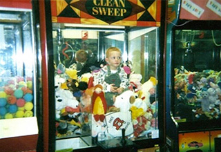 <p dir="ltr">Okay, it should not have been this easy to find so many images of this.&nbsp;</p><p dir="ltr"><br></p><p dir="ltr">As kids, we all liked claw machines. If you had a few stuffed animals, there was nothing more thrilling than seeing a beautiful glowing box filled to the brim with them. And nothing more frustrating than the toys being locked in a prison, only escapable via a flimsy robot hand designed specifically to fail and destroy dreams. For some children, actually many children, the frustration was too much. These little adventurers made the brave move to grab a furry friend with their own hands and instantly regretted it.&nbsp;</p><p dir="ltr"><br></p><p dir="ltr">Here are a bunch of kids trapped in claw machines. As a bonus, there are also a few cats stuck in claw machines, because that’s seemingly pretty common too.&nbsp;</p>