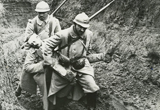 <p>Throughout the four-year span of WW I, soldiers toiled away in the trenches, battling not only the enemy, but shell shock, trench foot, and other harrowing consequences of this brutal type of combat.&nbsp;</p><p><br></p><p>From sleeping soldiers to the glow of nighttime bombings, here's what it looked like to be in the trenches of World War I.&nbsp;</p>