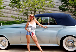 <p>Though stars may be just like us when it comes to saying dumb things on the internet, several of our favorite celebs have us solidly beat in one area of life: Not just owning a car, but owning several ultra-cool muscle cars.</p><p><br></p><p>From Beyoncé's vintage ride to Tim Allen kicking it 1930s style, here are 20 celebrities and their classic cars.&nbsp;</p>