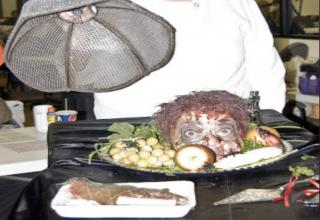 38 Late-Night Cursed Pics to Haunt Your Dreams - Creepy Gallery | eBaum