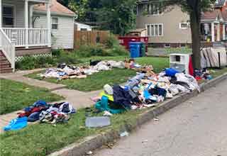 <p>You can't pick your family, and you can't pick your neighbors. Unfortunately, you have to live in close proximity to both of them.</p><p><br></p><p>Neighbors can be a godsend or a nightmare, and unfortunately, these 20 trashy folks are the latter. Here are 20 cruddy neighbors trashing your home's resale value.&nbsp;</p>