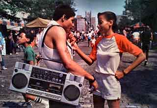 <p>1937 might have been a time of financial instability and political turmoil, but that didn't stop people from having fun as best they could.&nbsp;</p><p><br></p><p>Folks were rocking, and social norms were toppling. Here are 25 vintage photos showing what life was like back in 1937.</p>