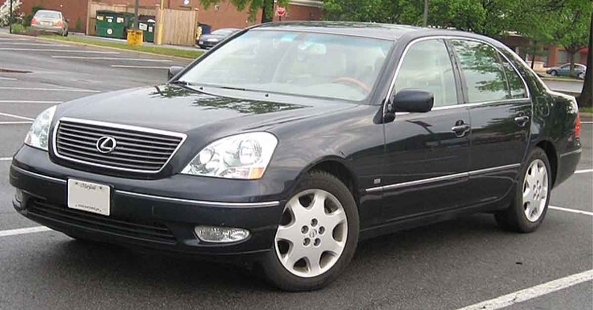 10 Photos Showing Why The Lexus LS 430 Was the Best Of The 2000s