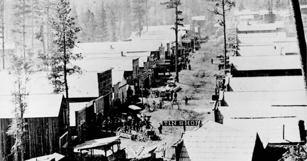 23 Photos Remembering Wild-West Deadwood, SD