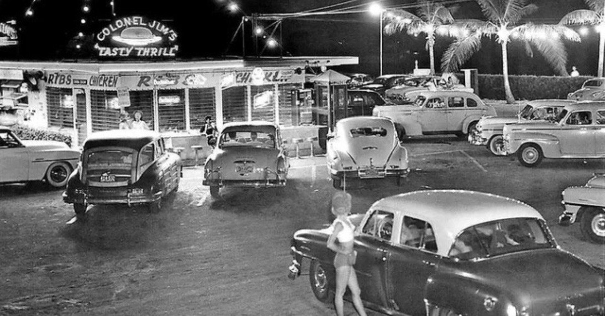 20 Pics Recalling Long-Gone Restaurants Of Yesteryear