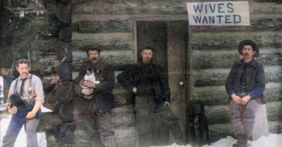 Worth a Thousand Words: 20 Moments From History