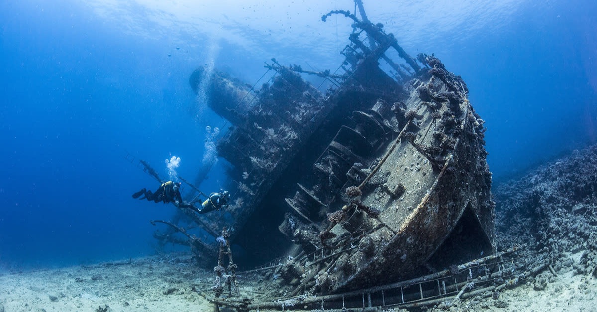 10 Ominous Shipwrecks From Around the World