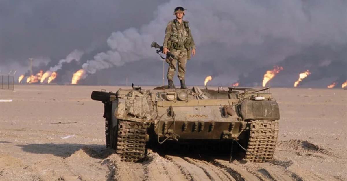 15 Photos Inside The 1990s Gulf War