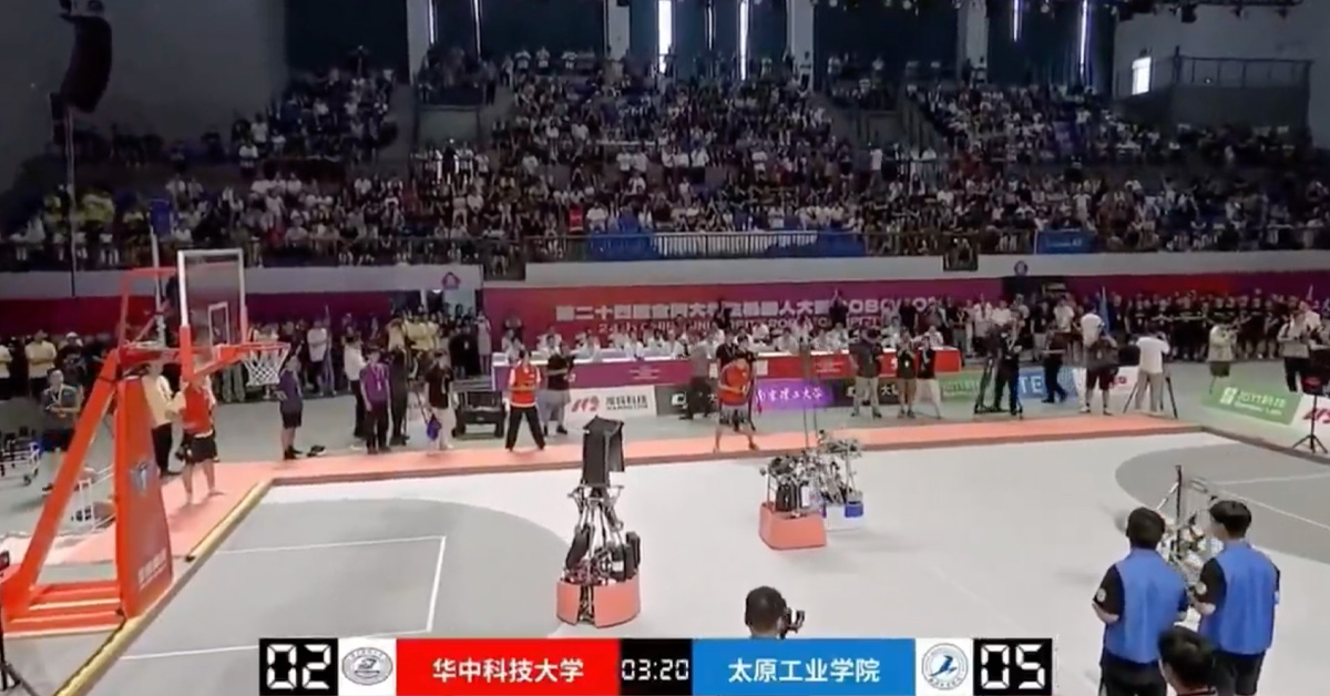 The ‘World’s First Robot Basketball Game’ Was Also the World’s Worst Basketball Game