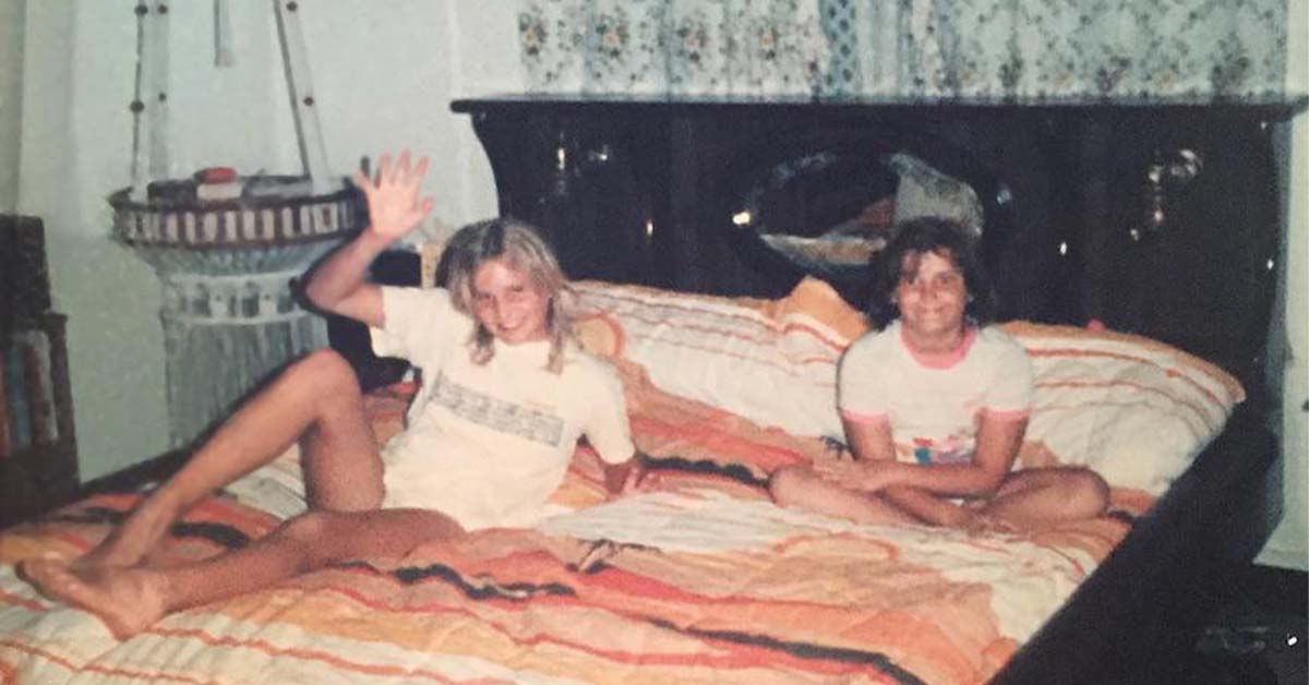 16 Photos Remembering Sleep-Overs In The 1970s