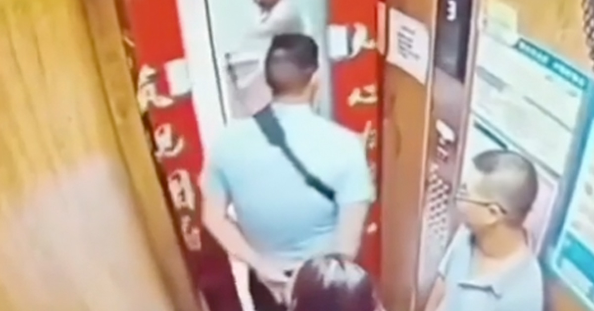 Man on Elevator Somehow Dodges Axe Attack and Takes Down Assailant in Two Seconds