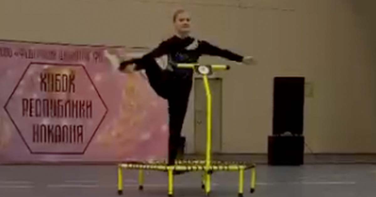 ‘Solo Competitive Trampolining’ Is Really, Really Weird