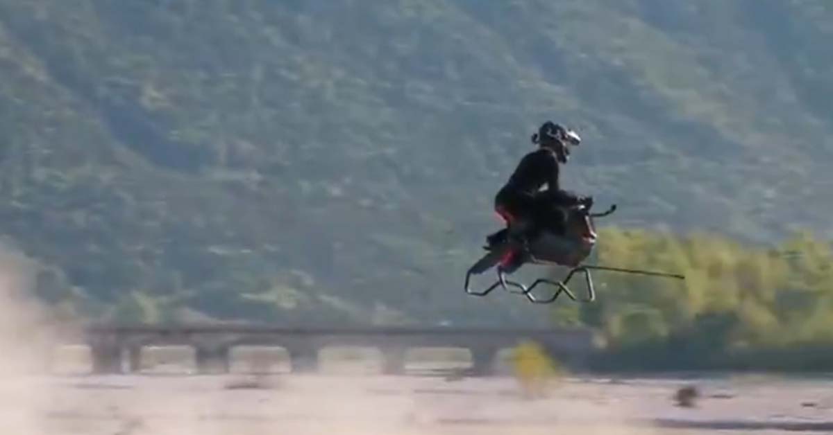 The New Volonaut ‘Speeder Bike’ Is Straight Out of ‘Star Wars.’ It Just Costs A Million Dollars