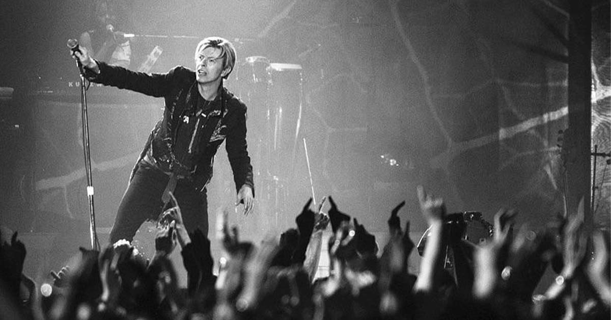 19 Times Bands Couldn’t Finish The Tour