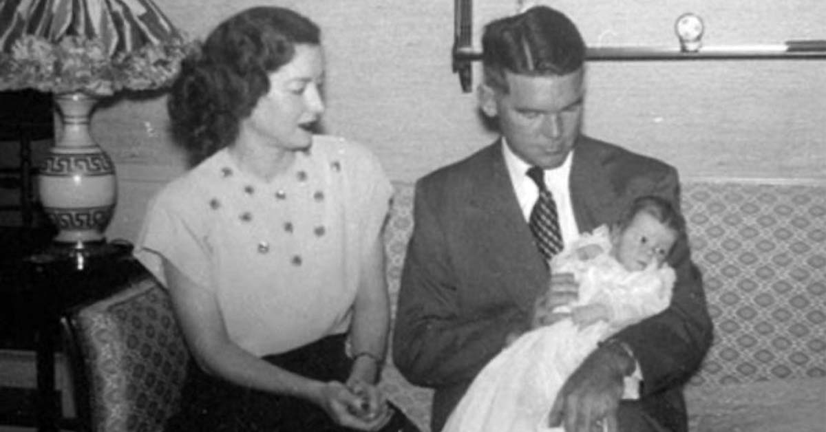 15 Photos Of Rock Stars When They Were In Diapers