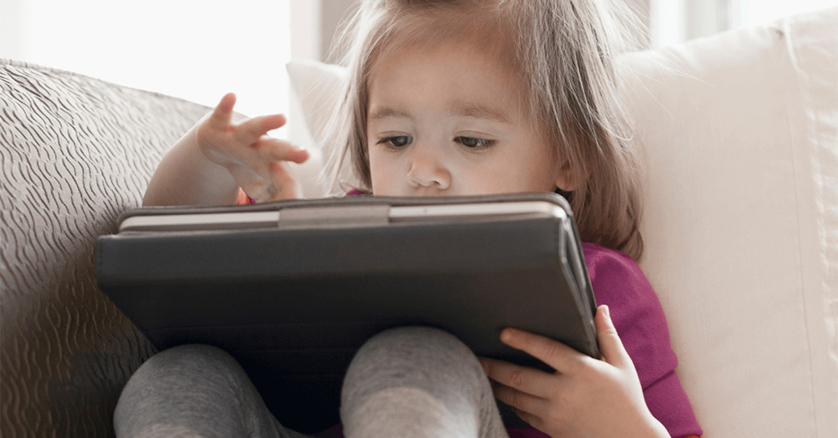 Gen Z Parents Don’t Read to Their Kids Because It’s ‘So Boring’