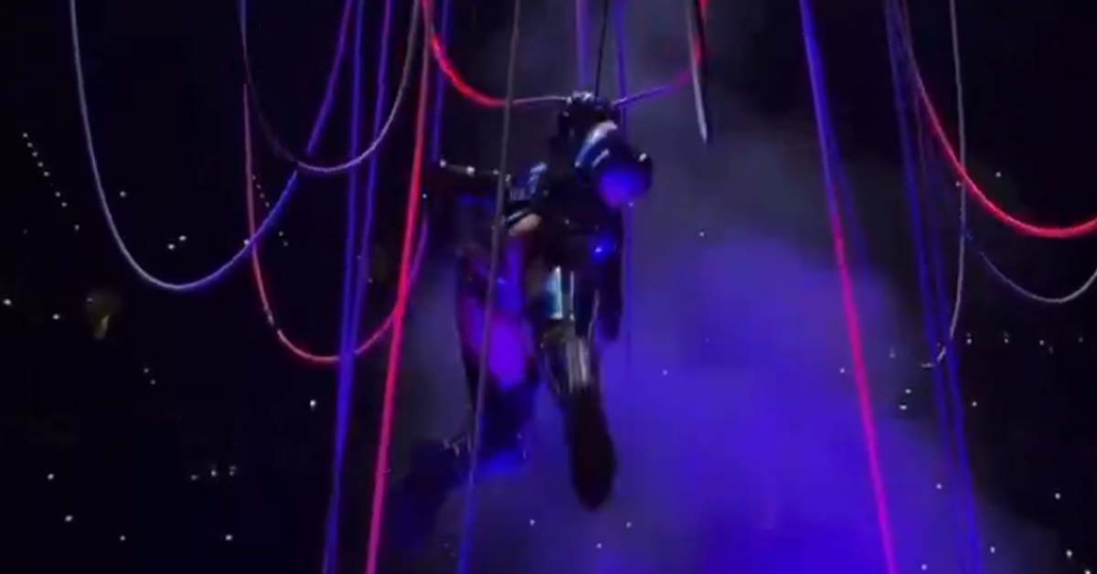 She’s Not Gonna Survive This Tour: Katy Perry Allegedly Got Shocked Onstage Mid-Performance