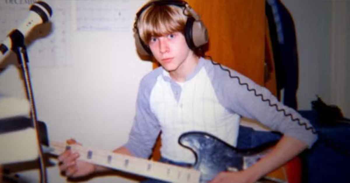 Unfiltered Photos of Rock Legends Seen Before the Fame