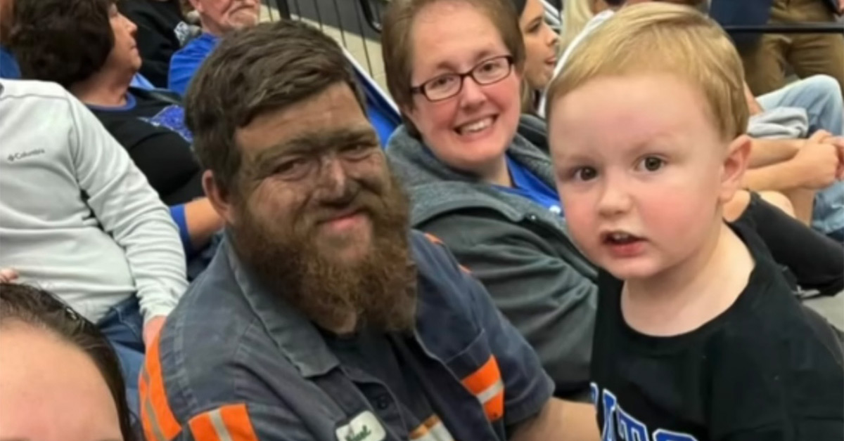 Soot-Covered Coal Miner Who Took His Son to College Basketball Game Gets Labeled As ‘Performative’