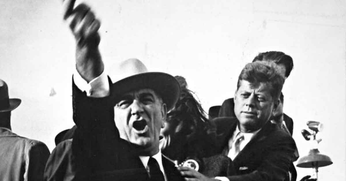 Notable Historical Photos Of Anything and Everything