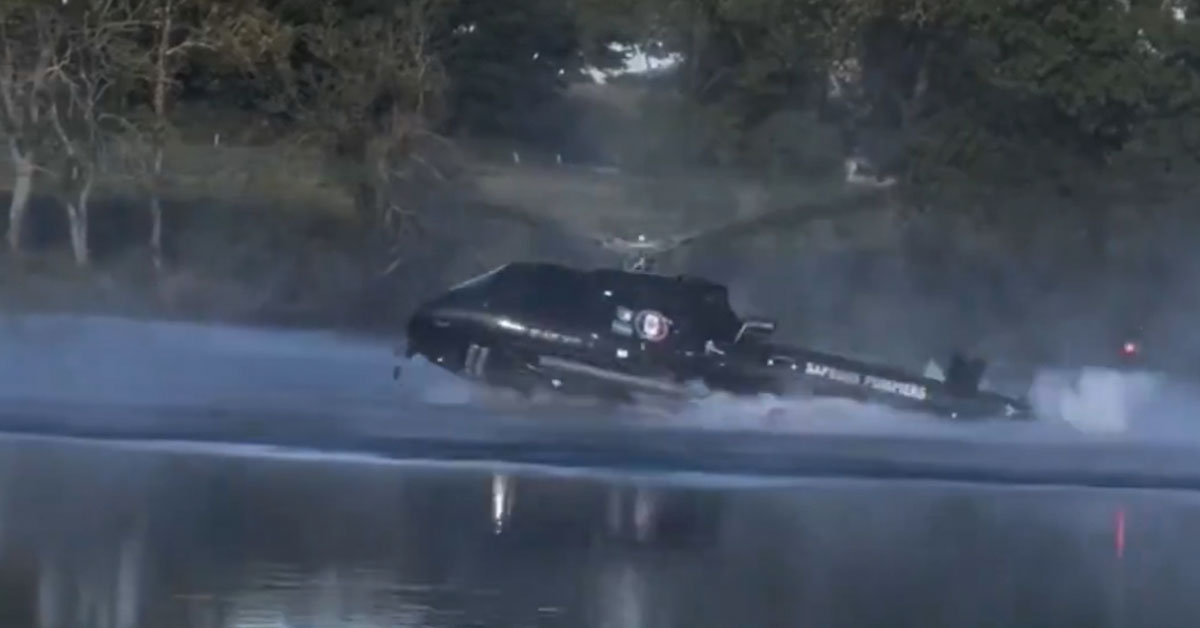 Helicopter Trying to Put Out Fire Crashes Into Lake