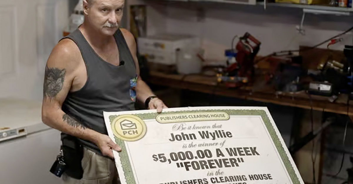 Dude Wins ‘$5,000 a Week Forever’ from Publishers Clearing House. Now the Company Is Broke, and So Is He