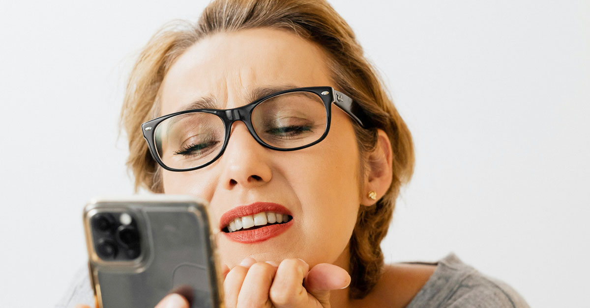 New Study Finds That Using a Smartphone Makes You 10 Years Dumber