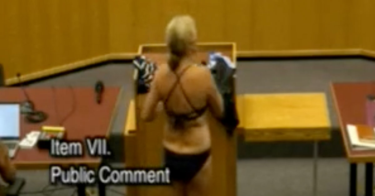 Another Person Took Their Clothes Off at a School Board Meeting While Trying to Make Their Point