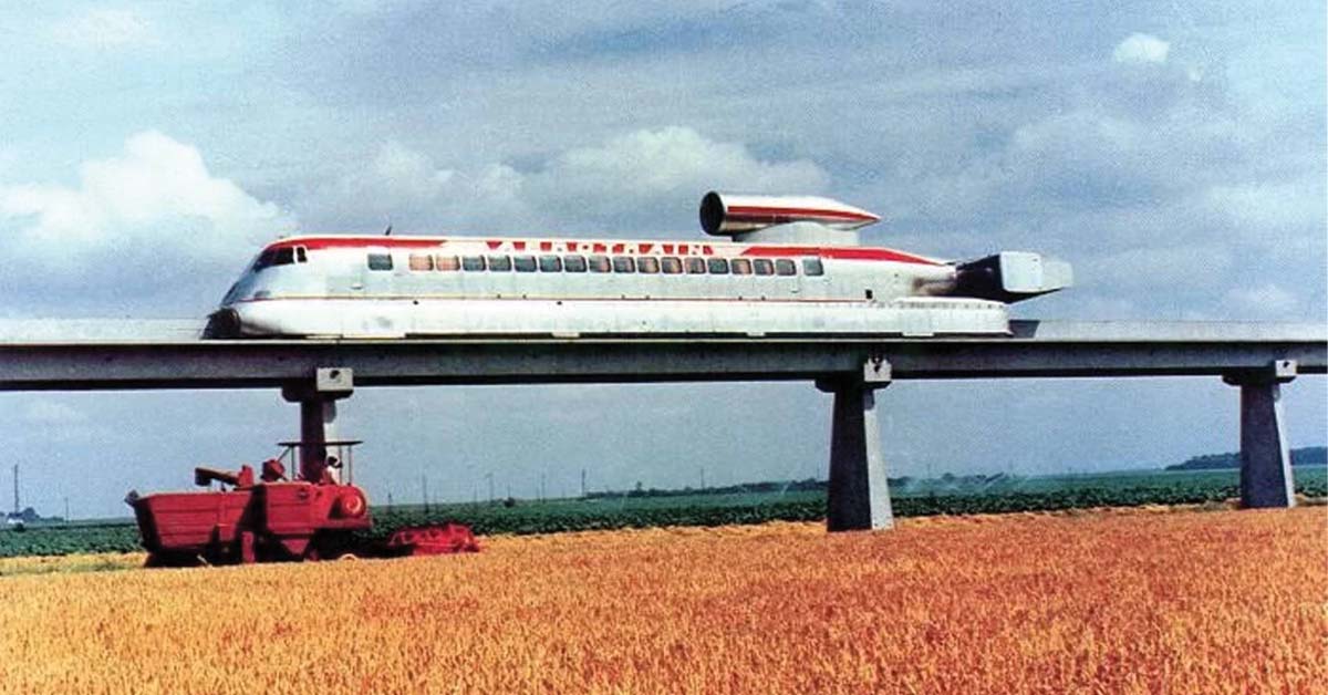 15 Historical Photos That Rocket Across Space & Time