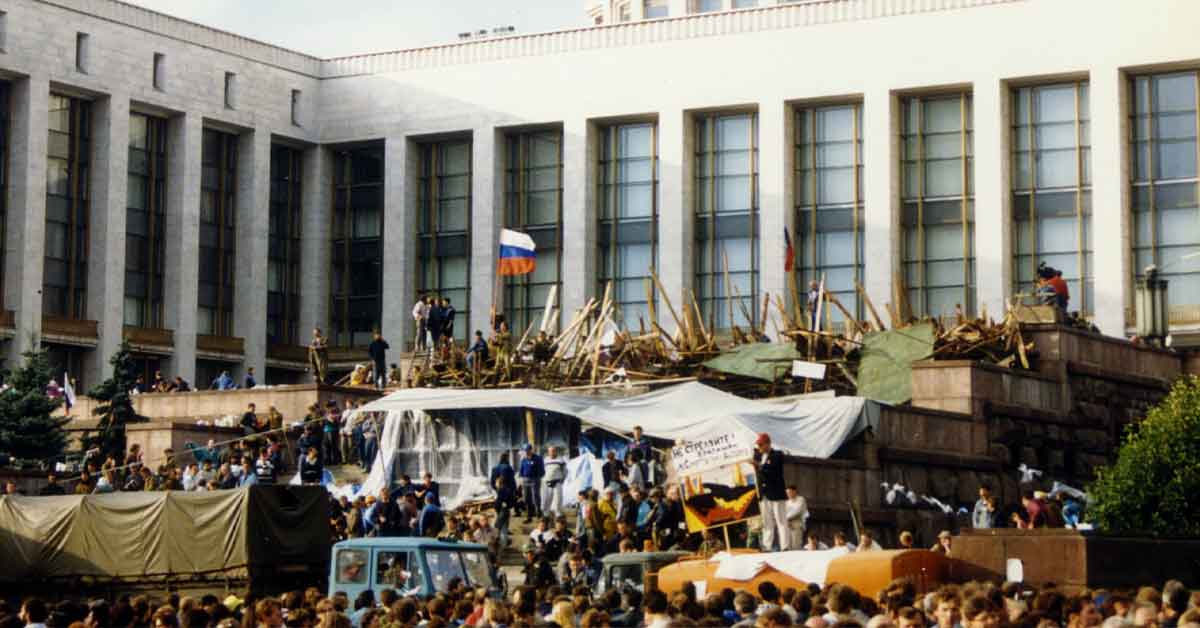 Photos Remembering Life in Cold War Soviet Russia