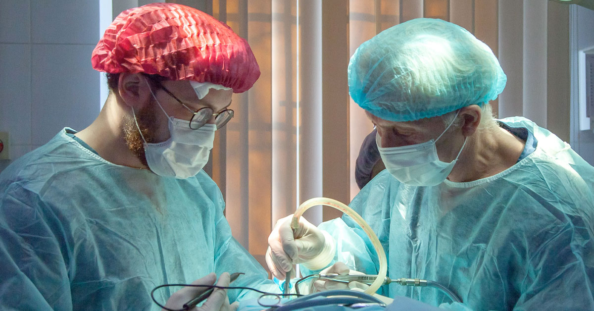 Brain Surgeon Arrested After Letting Her 12-Year-Old Daughter Drill Into a Patient’s Skull