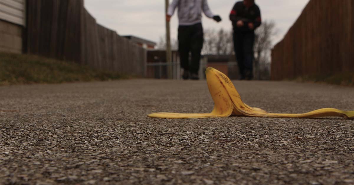 15 Times Somebody Should Have Said "Don't Step In That”