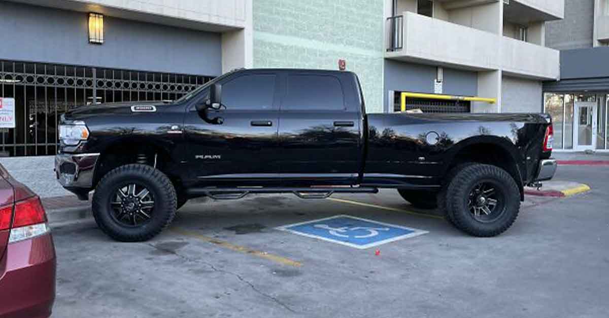 Needlessly Big Cars Driven by Needlessly Dull People