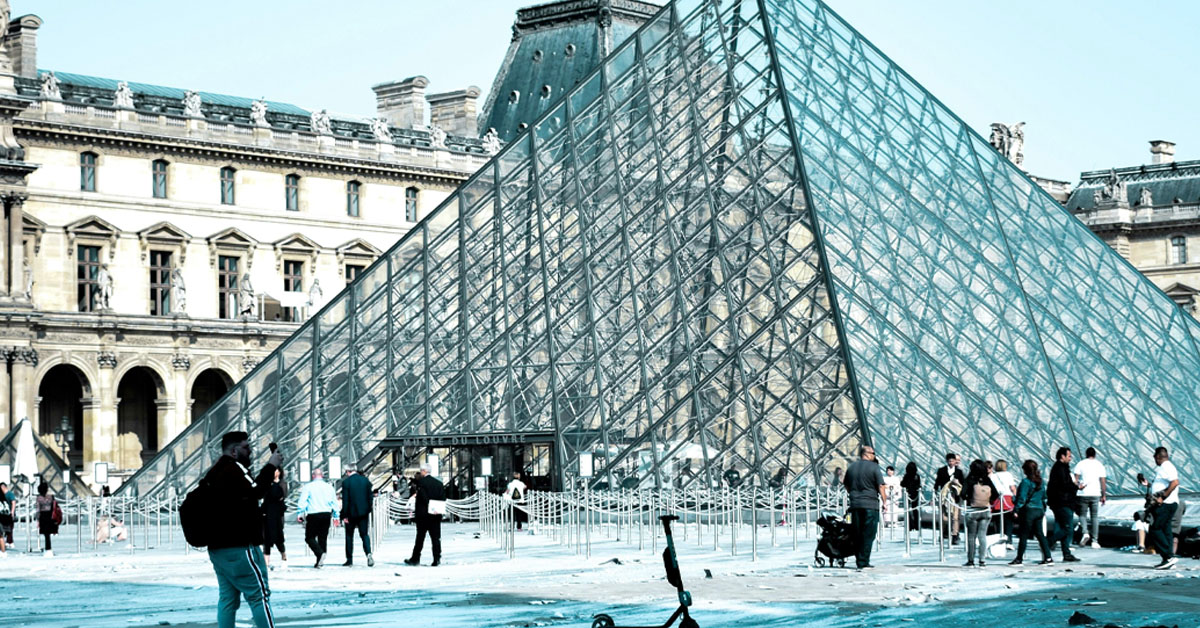 After Louvre Robbery, Investigation Reveals Their Security Password Was ‘Louvre’