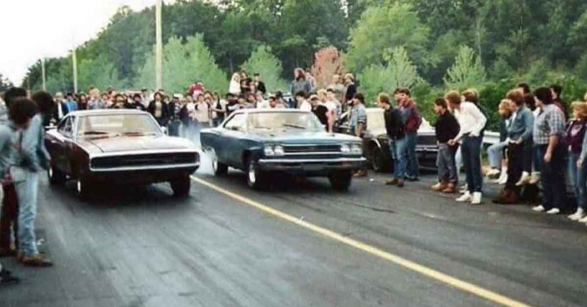 18 Drag Racing Photos from the 1970s, Official and Not