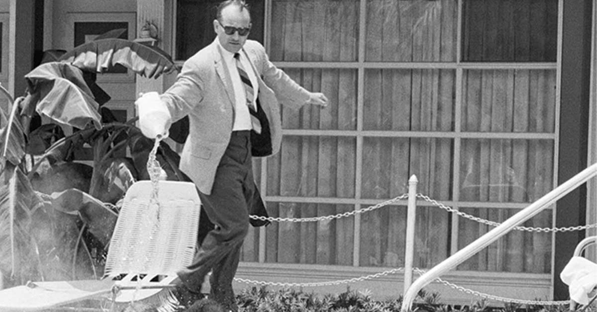 Impactful Historic Photos With Interesting Backstory