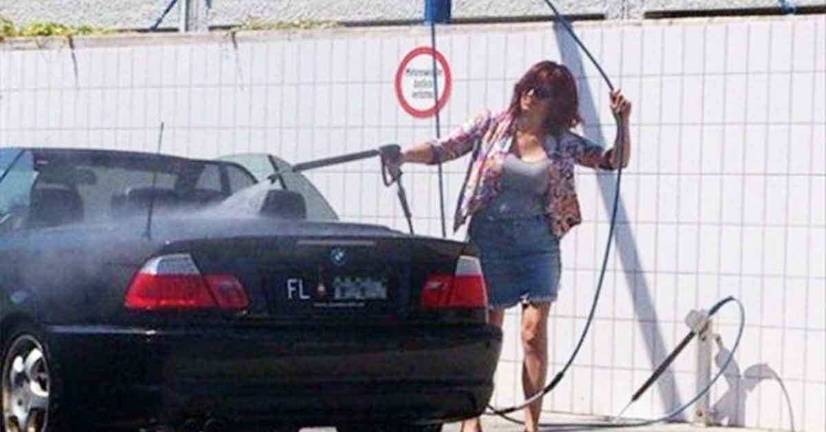 13 Photos Where it's 'Over' for Common Sense