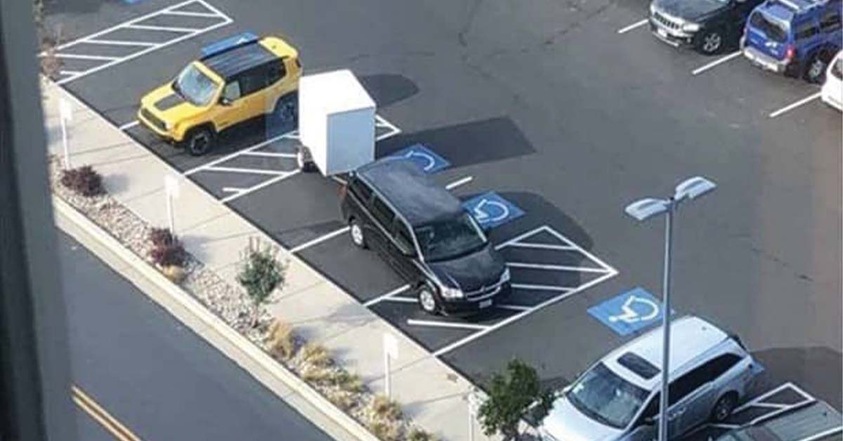 Photos Showing Common Sense isn't So Common