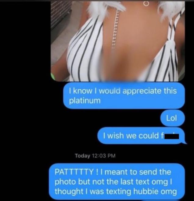 26 Wrong Number Texts That Are Wild.