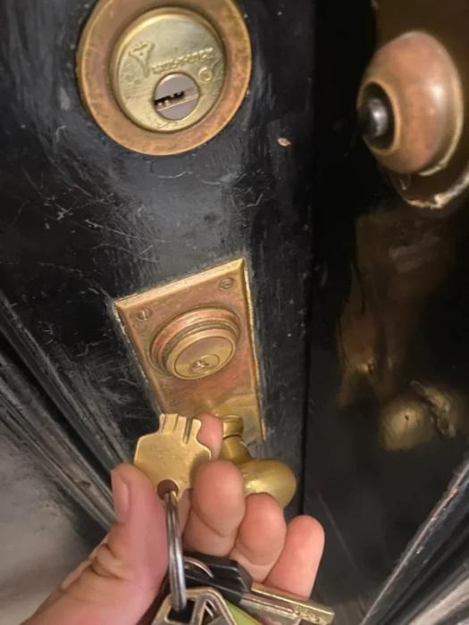 37 People Having A Hell Of A Bad Day.