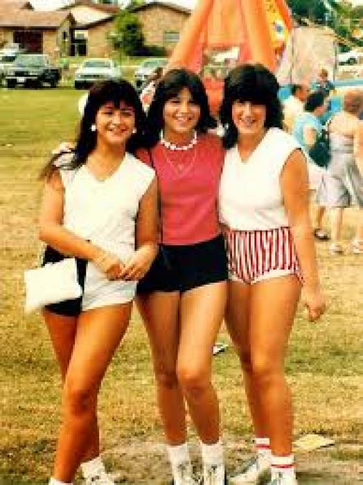 1980s USA, American High School, Teenagers Arriving for Class