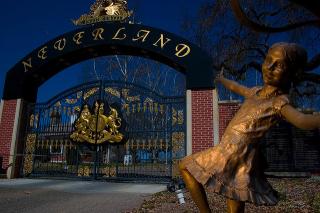 Michael Jackson's Creepy Neverland Ranch Photos!