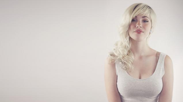 Daily Gallery of Hot Babes