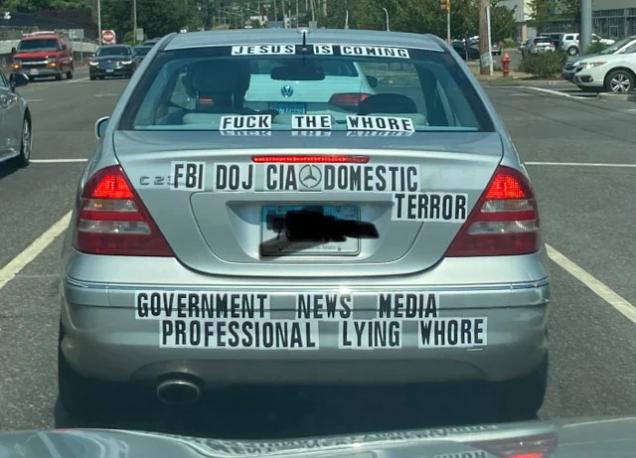 20 Trashy Pics That'll Ruin Your Day