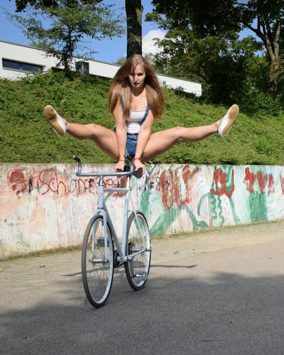 Nonchalant Compilation of 34 Remarkable Images