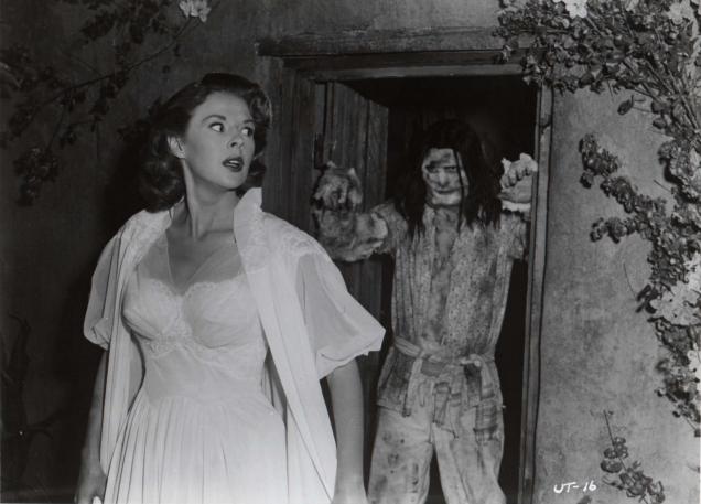 20 Photos From Vintage Horror Films That Needed No CGI
