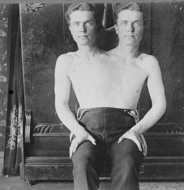 Old Photo Manipulations That Prove You Don't Need Photoshop To Trick People