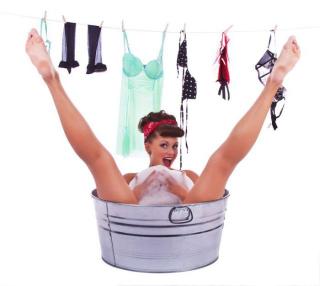 Retro Loveliness with Modern Pin-Up Girls