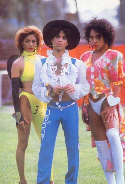 29 Images to remember Prince the pop legend